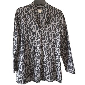Chicos Leopard Print Long Sleeve‎ V Neck Tunic Top Size 12